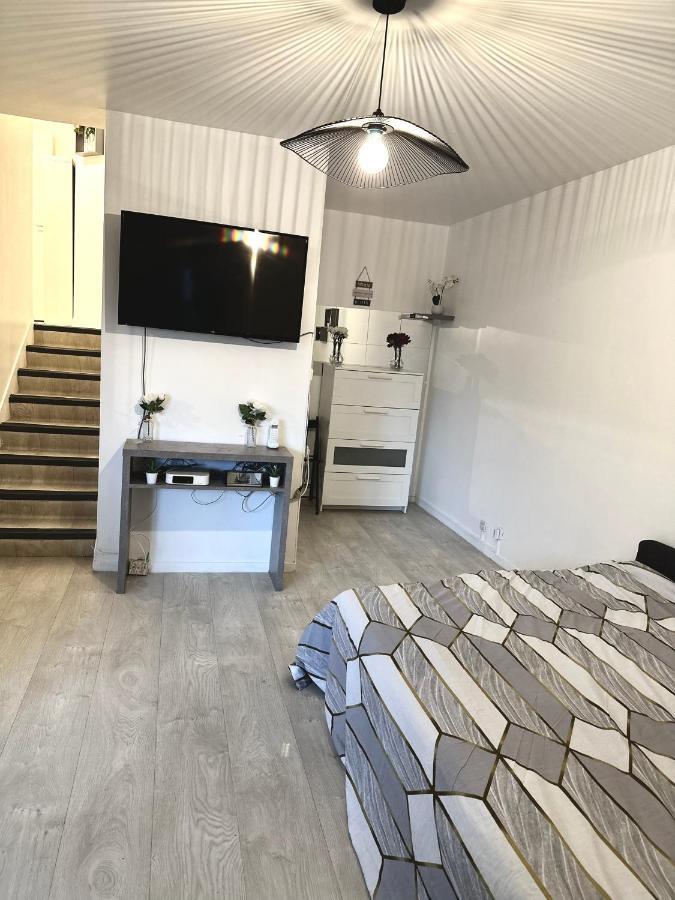 Jolie Appartement Duplex 2 Min Gare-Disney Et Paris 15 Min Нуазі-ле-Гран Екстер'єр фото